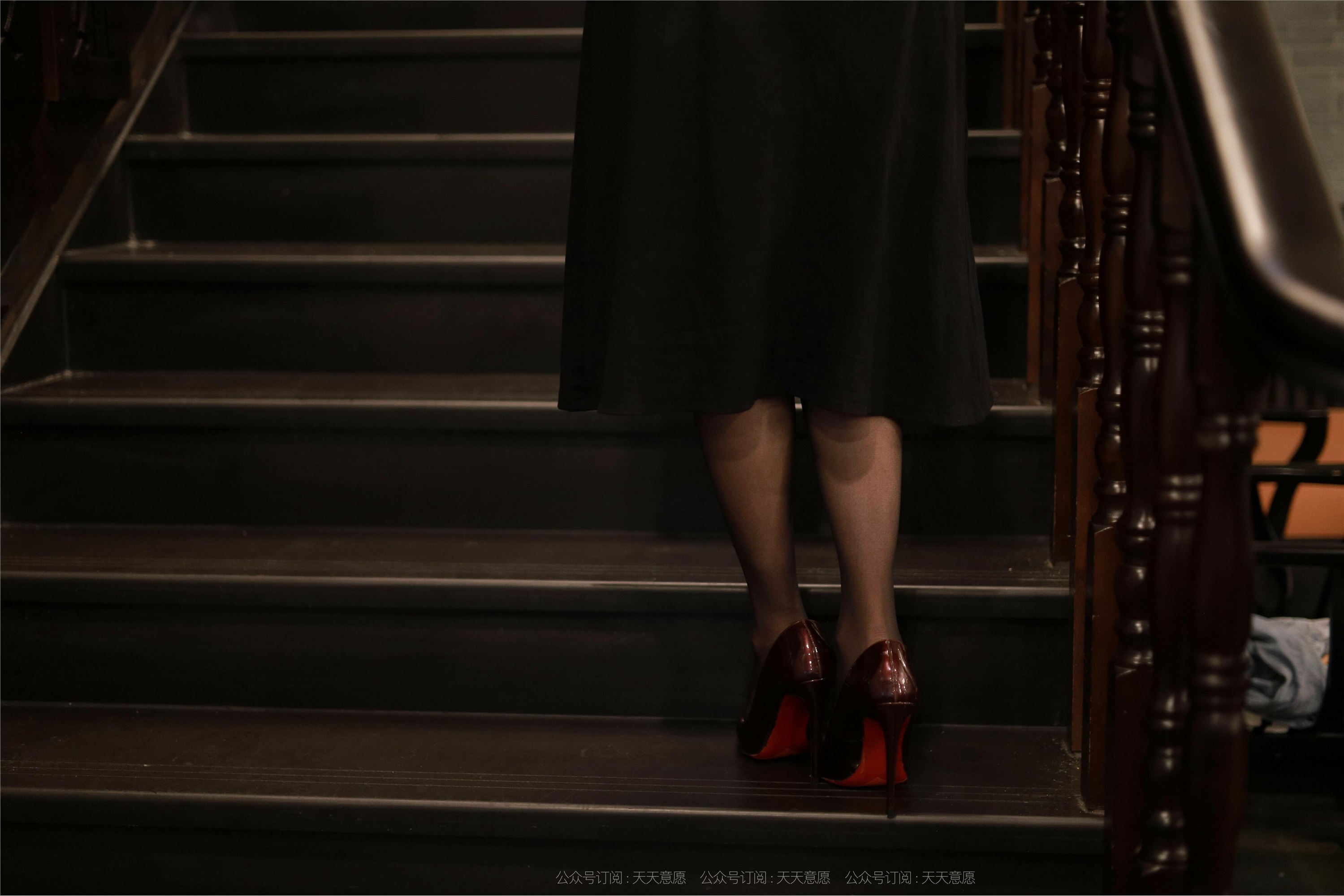 IESS异思趣向  2021.09.29 丝享家933：婉苹《黑色长裙》